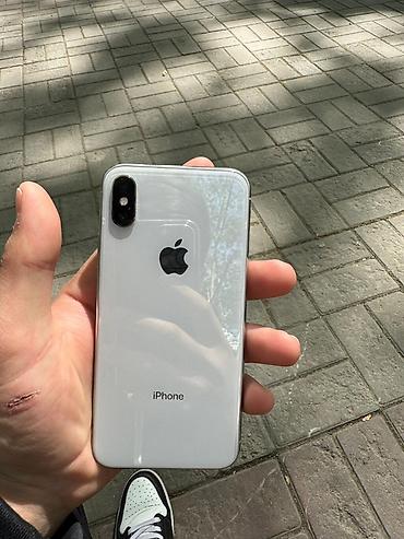 Apple iPhone: IPhone X, Серебристый — 7