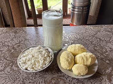 patchi az qiymeti: Təbii süd məhsulları 1 kg şor 3 AZN 3 litr ayran 1.50 AZN 1 kg təmiz — 1