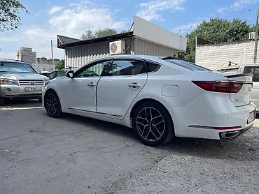 e53 4 8: Kia Cadenza: 2017 г., Седан — 3