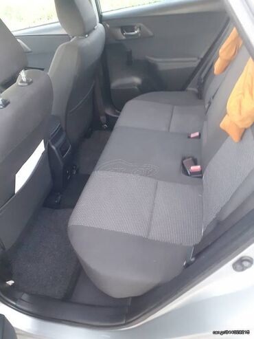 Toyota: Toyota Auris: 1.4 l. | 2013 έ. Λιμουζίνα — 16