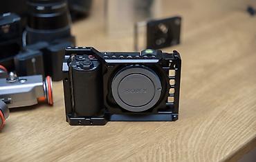 sigma 16mm: Sony ZV-E10 II | Sigma 16 mm F1.4 - Foto/video çəkiliş dəsti — 1