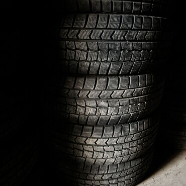Шины: Шины 215 / 60 / R 16, Зима, Б/у, Комплект, Легковые, Япония, Dunlop