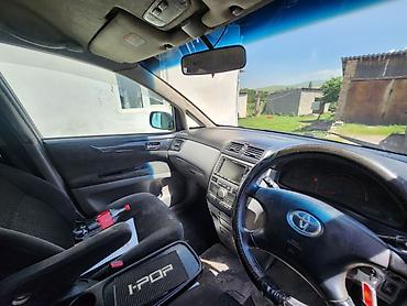 машина ист: Toyota Ipsum: 2003 г., 2.4 л, Автомат, Бензин, Минивэн — 9