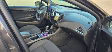 Chevrolet: Chevrolet Cruze: 1.4 l | 2016 il 120831 km Sedan — 6