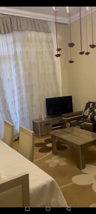 gencede ev: Cavadxan küçəsi.Memar Əcəmi metrosun yaxınlıqı (metroya 3-4 dueyqa — 1