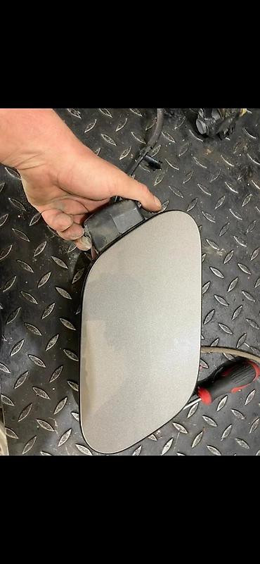 b6 204: GOLF 7 KARAVAN POKLOPAC VRATA REZERVOARA 5G9809999 | Audi vw delovi — 2