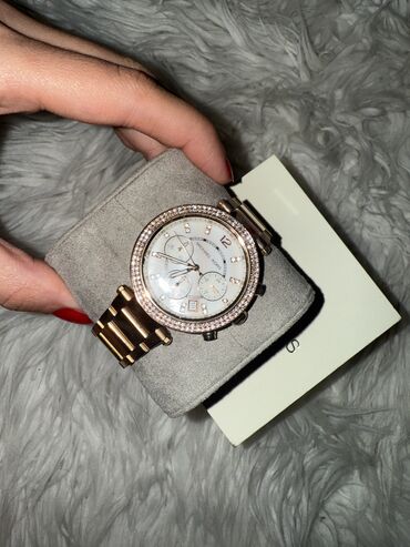 gt08 smart watch: Classic watch, Michael Kors, Female