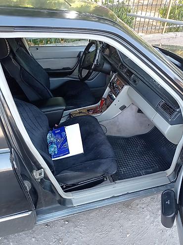 210 cdi: Mercedes-Benz E-Class: 1989 г., 2.3 л, Механика, Бензин, Седан — 6