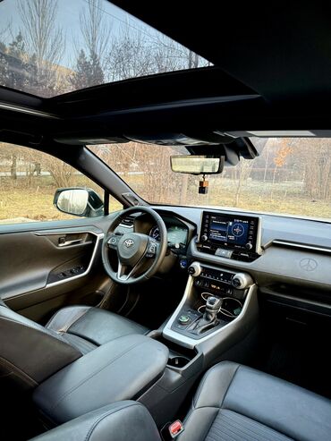 Toyota: Toyota RAV4: 2020 г., 2.5 л, Вариатор, Гибрид, Кроссовер — 5