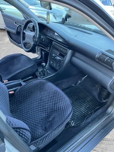 Audi: Audi S4: 1993 г., 2.6 л, Механика, Бензин, Универсал — 23