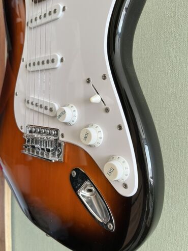 Elektro gitaralar: Elektron gitara, Fender, 6 sim, İşlənmiş, Ödənişli çatdırılma, Ünvandan götürmə — 4