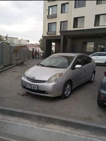 какую машину можно купить за 200 тысяч: Toyota Prius: 2005 г., 1.5 л, Автомат, Гибрид, Хэтчбэк