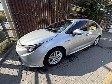 Транспорт: Toyota Levin: 2020 г., 1.8 л, Вариатор, Гибрид, Седан — 8