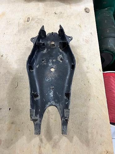 Digər avtomobil ehtiyat hissələri: Mercedes W211 ucun ehtiyat hisseleri. Qiymetler ferqlidir. Zeng edin -da lalafo.az — 29 Digər avtomobil ehtiyat hissələri: Mercedes W211 ucun ehtiyat hisseleri. Qiymetler ferqlidir. Zeng edin — 29