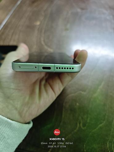 mi air: Xiaomi, 15, Б/у, 256 ГБ, цвет - Белый, 2 SIM — 3