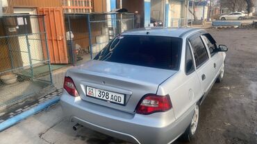 Daewoo: Daewoo Nexia: 2012 г., 1.5 л, Механика, Бензин, Седан