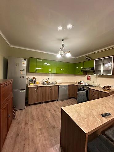 Продажа коттеджей и домов: 🏡 Продается просторный дом в престижном районе Кок-Жар 📍 Локация — 9