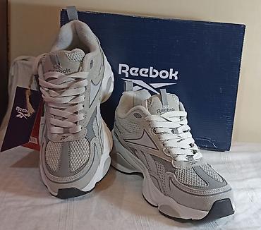 leoni sandale: Reebok KOŽNE nove original patike 44 za trčanje/šetnju — model u — 5