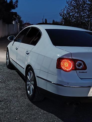 Volkswagen: Volkswagen Passat: 1.8 l | 2008 il Sedan — 2