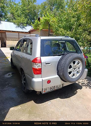 чанган уни к: Chery Tiggo (T11): 2012 г., 1.6 л, Кол менен иштөөчү, Бензин, Жол тандабас — 2