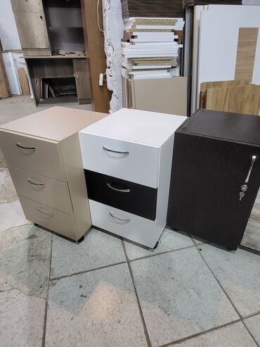 Ofis dolabları: Tumbuckalar super keyfiyyetde hudurluk 60 sm eni ve derinliyi 40 sm — 6