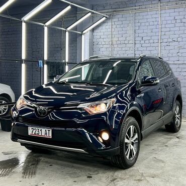 Toyota: Toyota RAV4: 2018 г., 2.5 л, Автомат, Бензин, Кроссовер