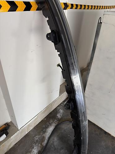 li ion: Li Auto L9 — Orijinal orta arxa stop işığı X01-53011089 Lixiang Li — 3