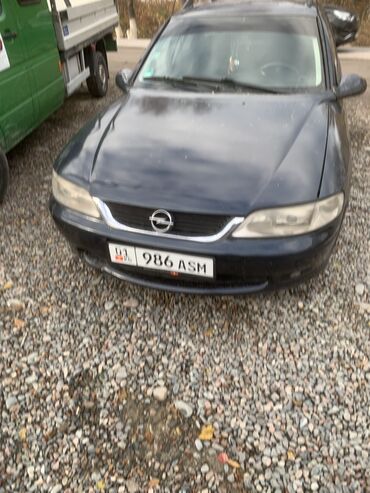 Opel: Opel Vectra: 2001 г., 1.6 л, Механика, Бензин, Универсал