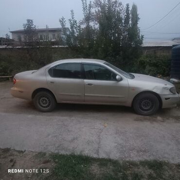 Другие автомобили: Седан среднего класса, бежевый металлик. 4 двери, просторный салон и — 5