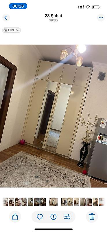 2 el kombi dolabı: Altı qapılı, hündür tavanadək quraşdırılmış geniş dolab sistemi. - — 1