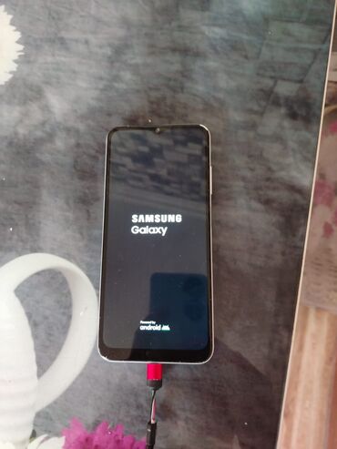 samsung watch 4: Samsung A20, 4 GB, rəng - Ağ, Sensor