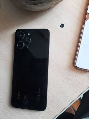 сотовые телефон: Xiaomi, Redmi 12, Б/у, 256 ГБ, цвет - Черный, 2 SIM