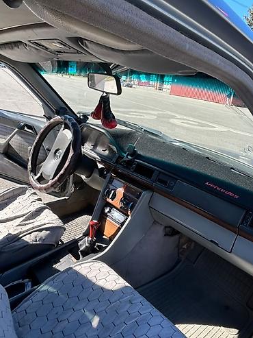 124 ешка: Mercedes-Benz W124: 1990 г., 2.3 л, Механика, Бензин, Седан — 3