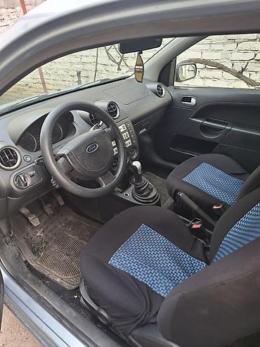 adapter za radio u kolima: Ford Fiesta 1.6 TDCi, trovratni hečbek - Motor: 1.6 TDCi dizel - — 5