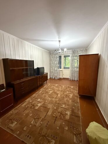 Продажа квартир: 1 комната, 33 м², 104 серия, 2 этаж, Косметический ремонт