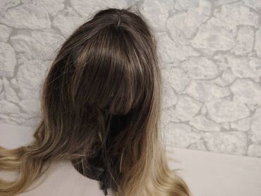 biogellr dirnaqlar v kutikul uecuen vasitlr: Парик, Искусственные