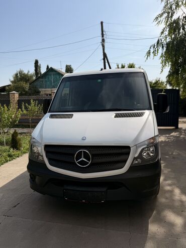 купить автомобиль маз в бишкеке: Грузовик, Mercedes-Benz, Стандарт, Б/у