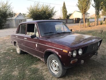 жигули пакрышка: Автомобиль ВАЗ «Жигули» седан, 4 двери, цвет бордовый. Особенности: -
