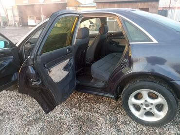 Audi: Audi A4: 1996 г., 1.8 л, Автомат, Бензин, Седан — 9