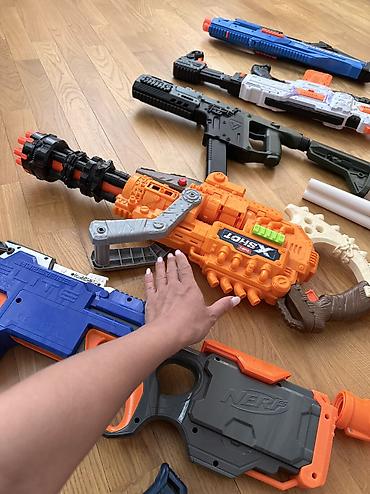 Игрушечное оружие: Böyük Nerf və oyuncaq blaster kolleksiyası Məzmun: - Müxtəlif ölçü və at lalafo.az — 4 Игрушечное оружие: Böyük Nerf və oyuncaq blaster kolleksiyası Məzmun: - Müxtəlif ölçü və — 4