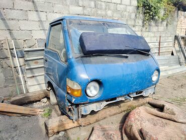 бузук машиналар: Hyundai : 2003 г., 2.5 л, Механика, Дизель, Универсал