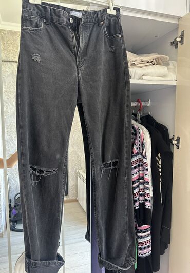 Şalvarlar: Şalvar, Bershka, S (EU 36), rəng - Qara lalafo.az -da Şalvarlar: Şalvar, Bershka, S (EU 36), rəng - Qara
