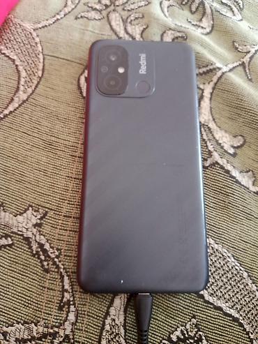magic 4 pro: Redmi smartfon Qara rəngli Redmi markalı smartfondur. Arxa hissəsində — 3