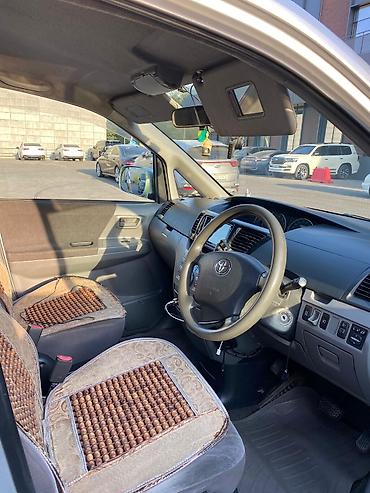 бу инструментов: Toyota Voxy: 2006 г., 2 л, Автомат, Бензин, Минивэн — 10
