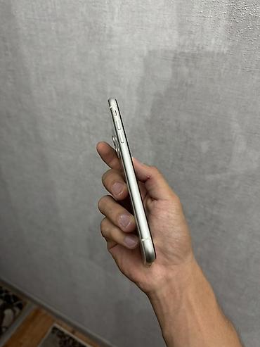 18 pro: IPhone 11, Б/у, 128 ГБ, Белый, 100 % — 9