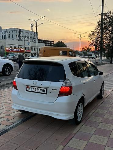 дамкрат на фит: Honda Fit: 2003 г., 1.3 л, Автомат, Бензин, Хэтчбэк — 4