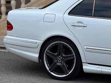 прямоток на мерседес: Mercedes-Benz E-Class: 2000 г., 5.5 л, Автомат, Бензин, Седан — 8