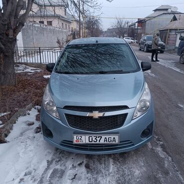 Chevrolet: Chevrolet Spark: 2012 г., 1 л, Механика, Бензин