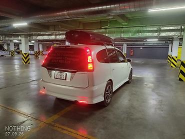 Honda: Honda Stream: 2002 г., 2 л, Типтроник, Бензин, Минивэн — 2
