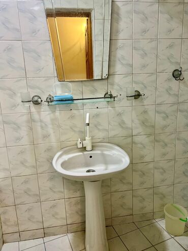 Uzunmüddətli kirayə evlər: 100 kv. m, 4 otaqlı, Qaz, İşıq, Su -da lalafo.az — 8 Uzunmüddətli kirayə evlər: 100 kv. m, 4 otaqlı, Qaz, İşıq, Su — 8